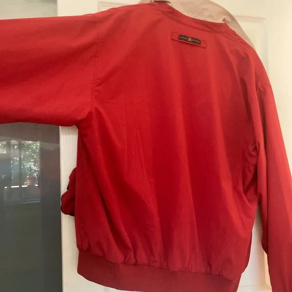 Tommy Hilfiger men’s red bomber/jacket - Picture 13 of 15